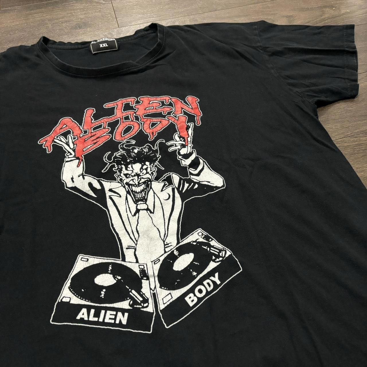 Designer Classic Alien Body T Shirt 00s Size US XXL / EU 58 / 5 - 3 Thumbnail