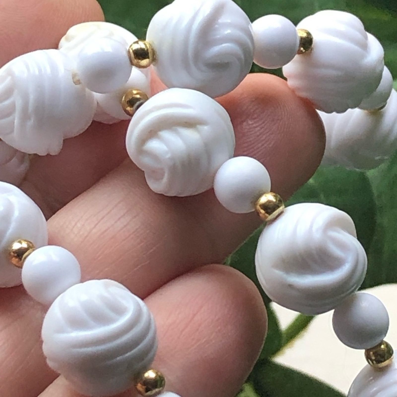 Vintage Vintage 70s white rose bead necklace Size ONE SIZE - 2 Thumbnail