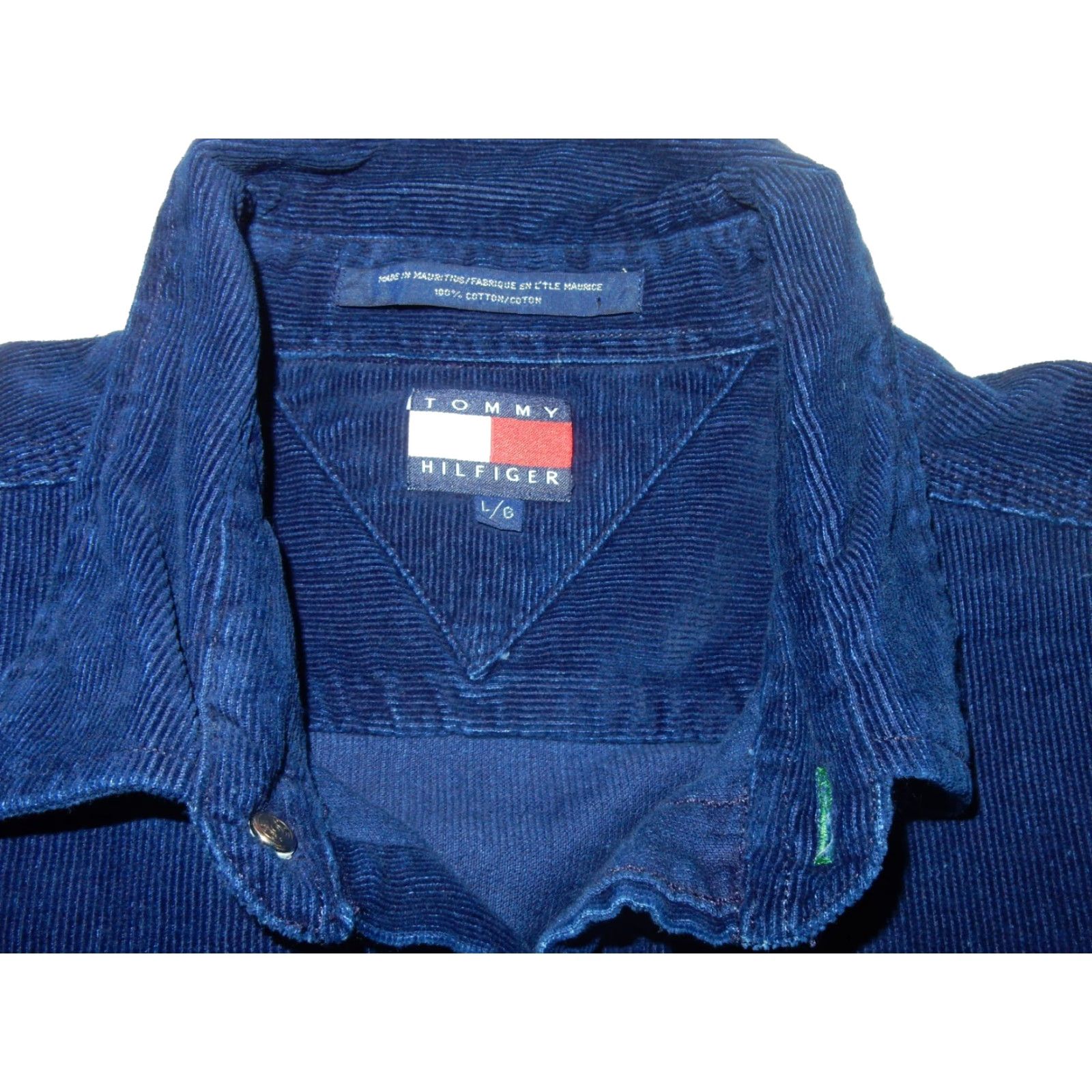 Tommy Hilfiger VINTAGE Tommy Hilfiger Blue Corduroy Button-Up Shirt Adult Large Long Sleeve Mens Size US L / EU 52-54 / 3 - 3 Thumbnail