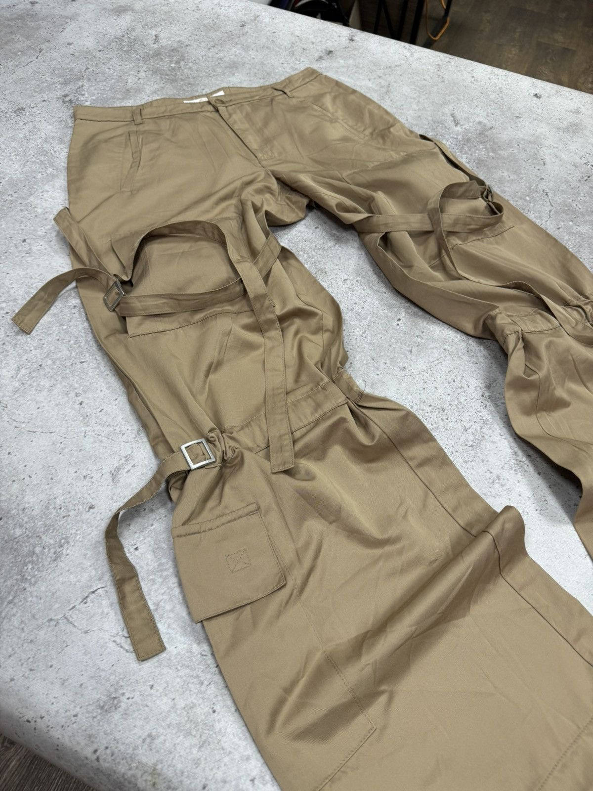 20471120 Vintage Japanese Bandage Cargo Junya Watanabe Stye Pants Size US 32 / EU 48 - 3 Thumbnail