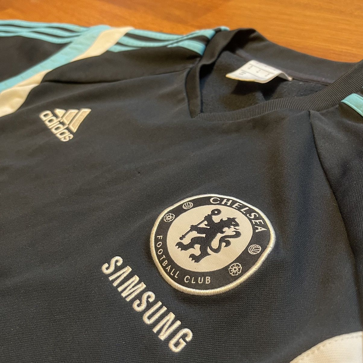 Adidas CHELSEA ADIDAS 2014/2015 FOOTBALL SOCCER TRAINING TOP Size US M / EU 48-50 / 2 - 4 Thumbnail