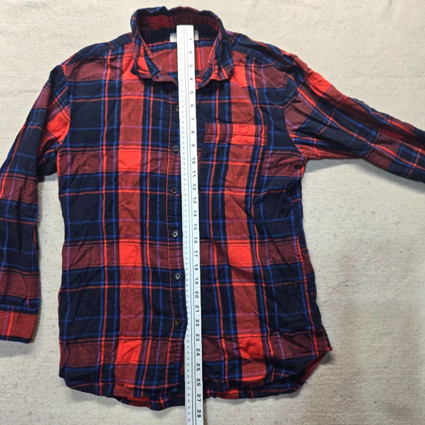 Old Navy Old Navy Plaid Button Up Long Sleeve Shirt Red Blue Adult Women's Medium Size M / US 6-8 / IT 42-44 - 7 Thumbnail