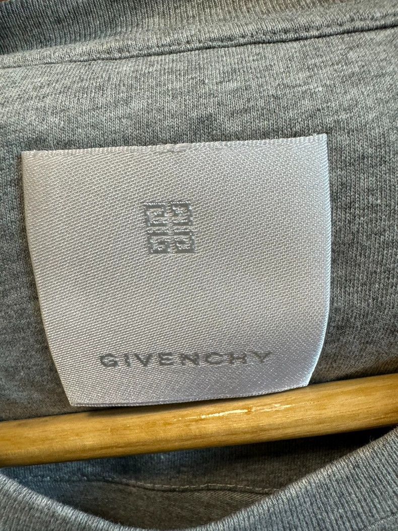 Givenchy Givenchy Classic 4G logo short-sleeve T-shirt, gray Size US XXL / EU 58 / 5 - 3 Thumbnail
