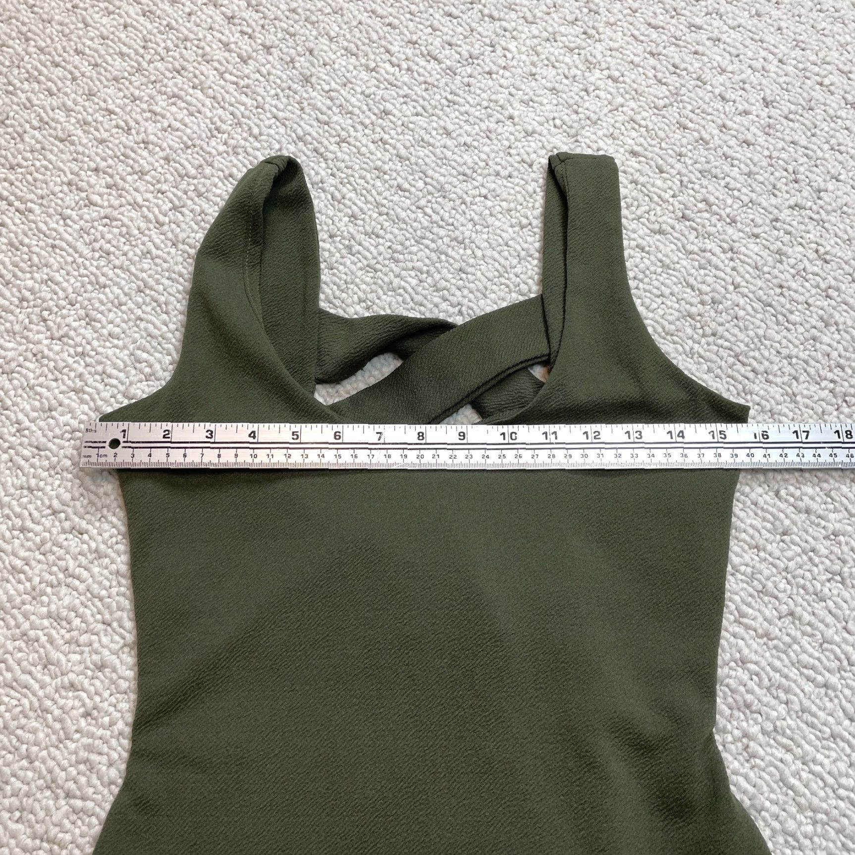 Boohoo Boohoo Dress Maxi Night Midi Shift Sleeveless Green 8 V Neck Solid Criss Cross Womens Size M / US 6-8 / IT 42-44 - 4 Thumbnail