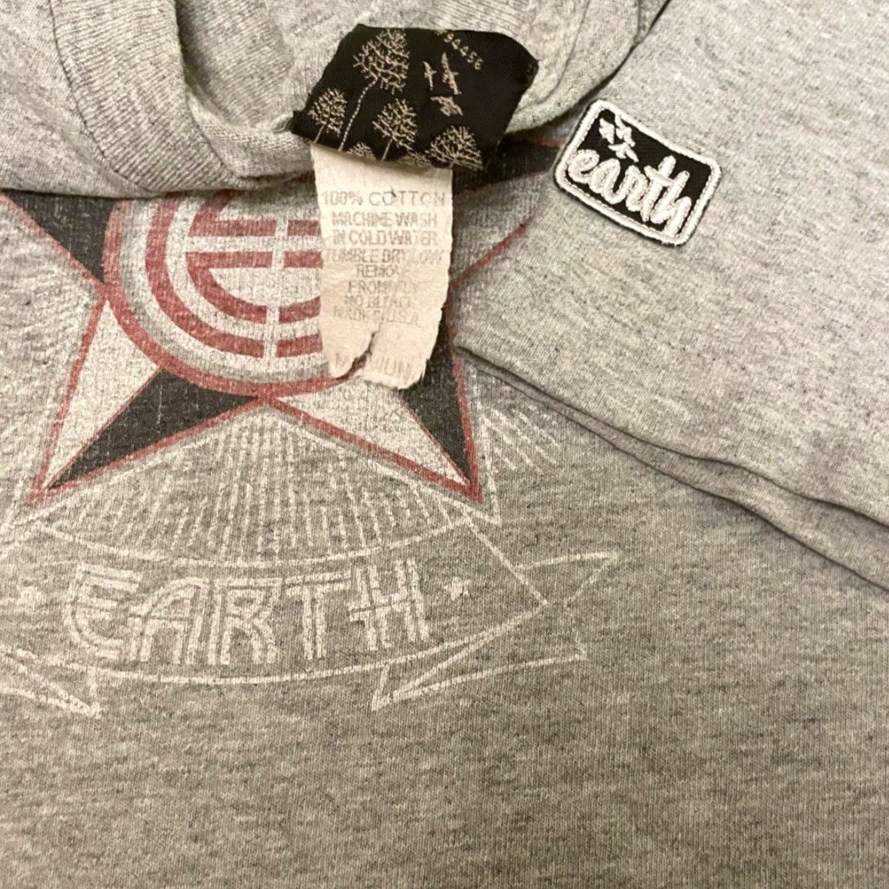 Vintage VINTAGE Earth Skateboards Skate Tee Logo VTG Shirt Mens Size M Gray 90s Skater Punk Grunge Y2k Hip Hop Logo shirt Mens Size US M / EU 48-50 / 2 - 3 Thumbnail