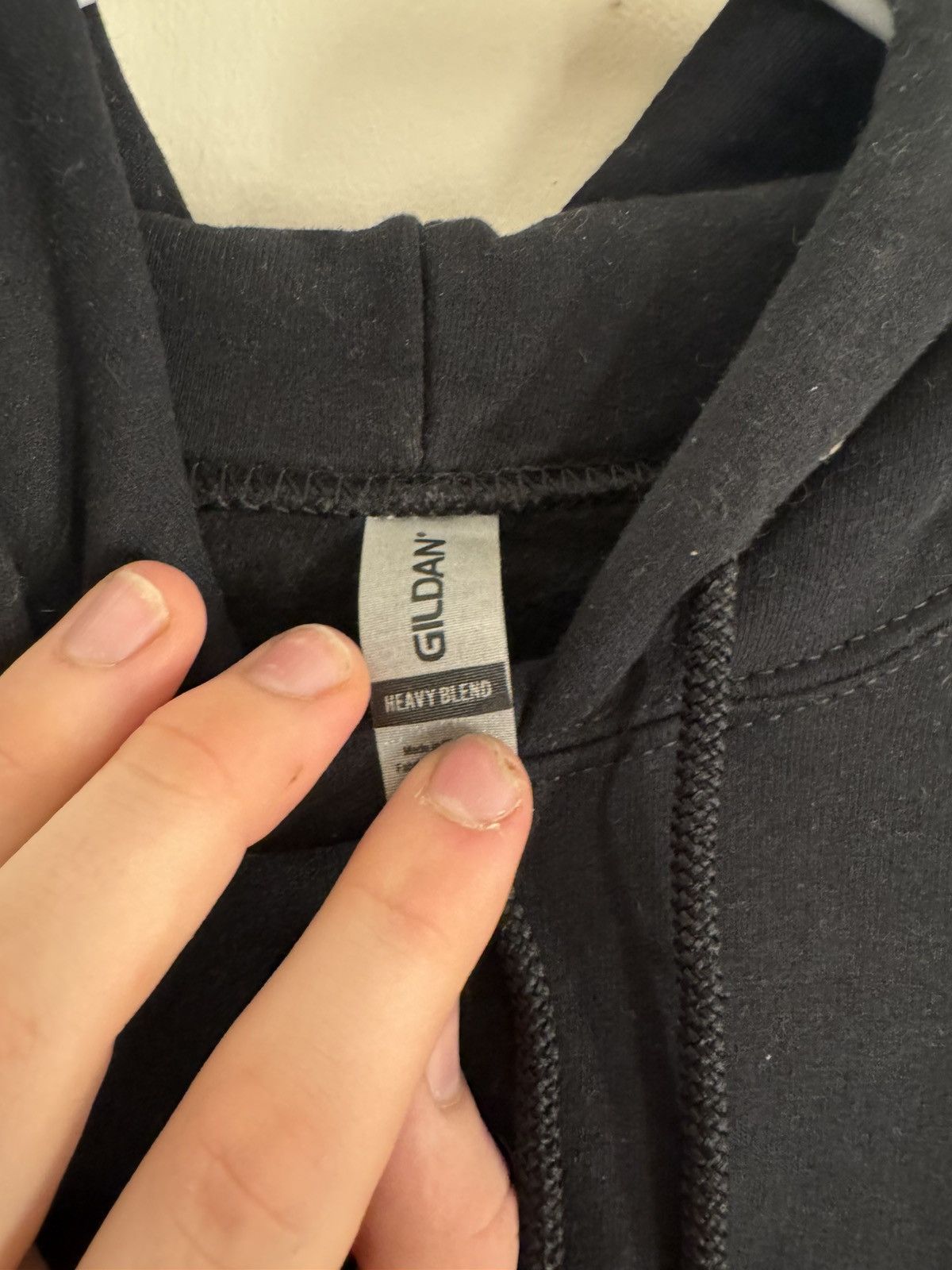 Gildan Olive Garden Gildan Heavy Blend Hoodie Size US XL / EU 56 / 4 - 3 Thumbnail