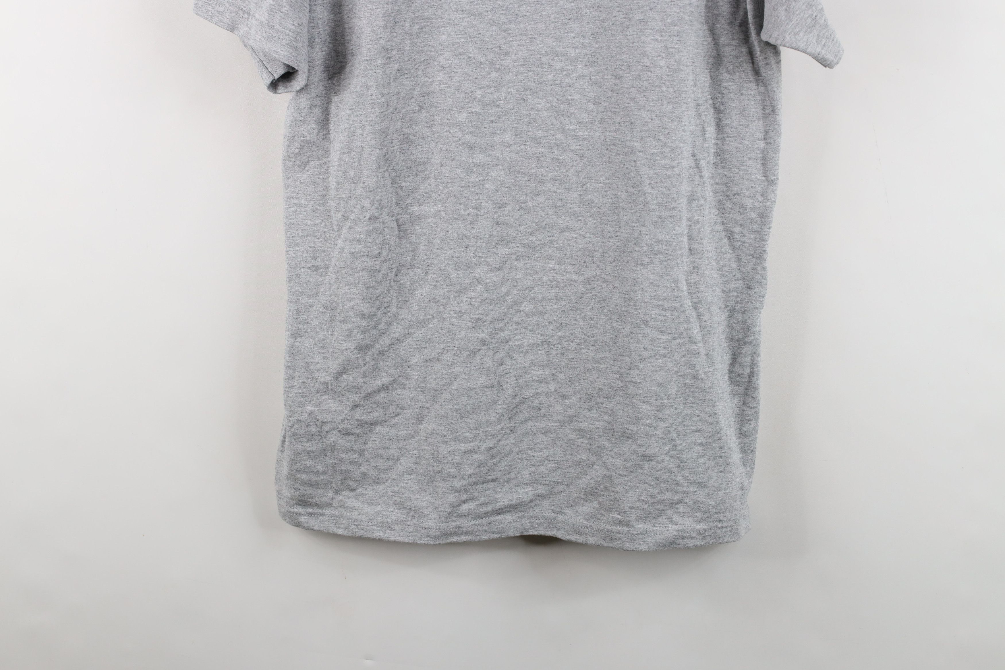 Vintage Vintage UnitedHealth Group Company Short Sleeve T-Shirt Gray Size US L / EU 52-54 / 3 - 3 Thumbnail