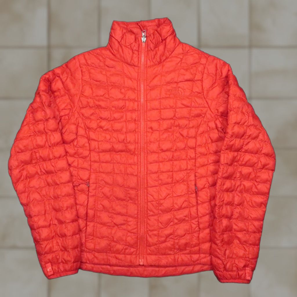 The North Face The North Face Jacket Womens Small Red Thermoball Quilted Puffer Full Zip Pocket Size S / US 4 / IT 40 - 1 Thumbnail