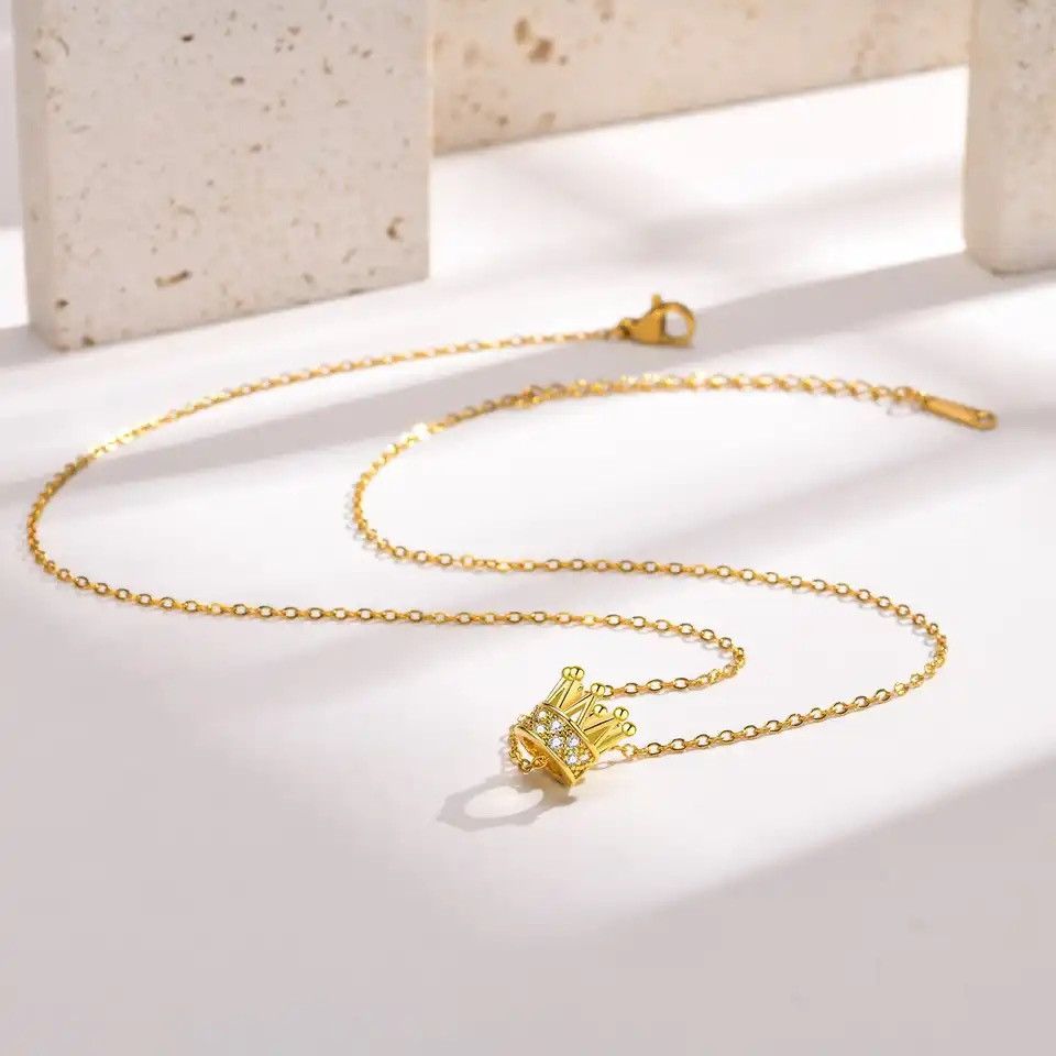 Other Queen's Crown Necklace Size ONE SIZE - 1 Thumbnail