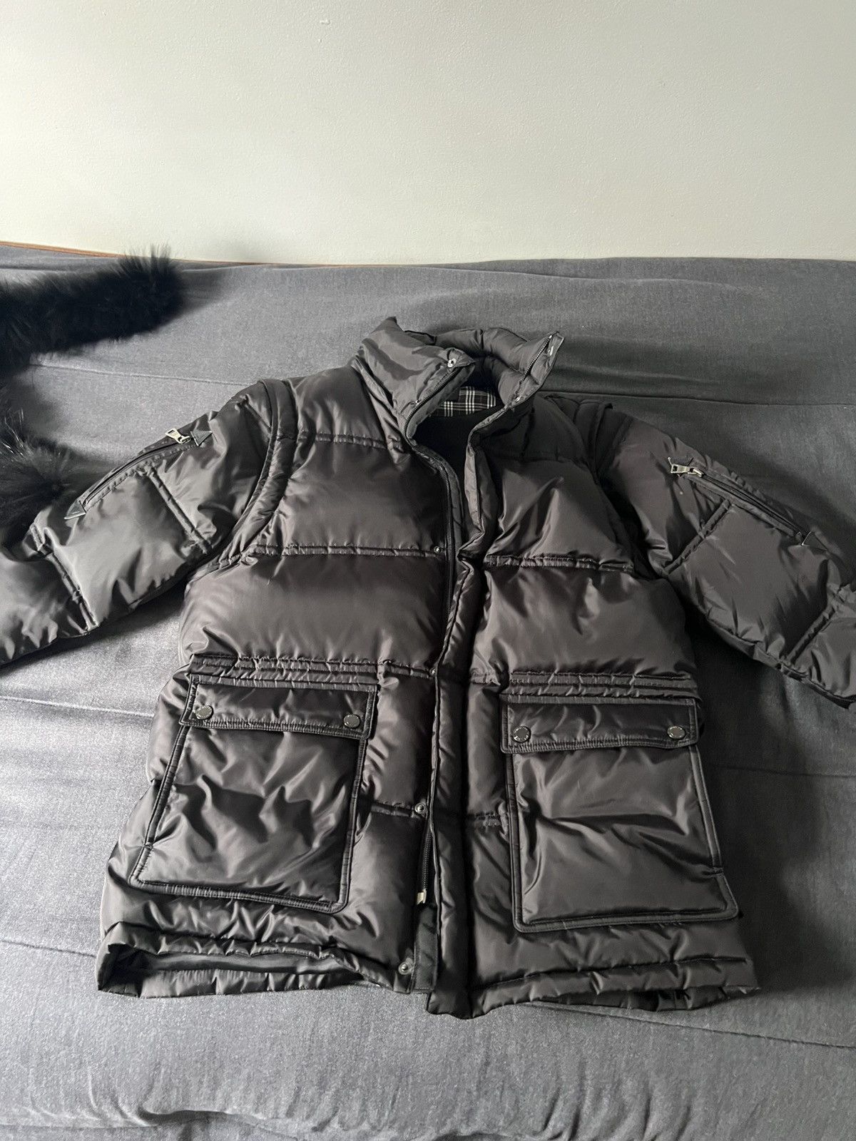 Burberry Vintage Burberry Black label down puffer Size US L / EU 52-54 / 3 - 3 Thumbnail