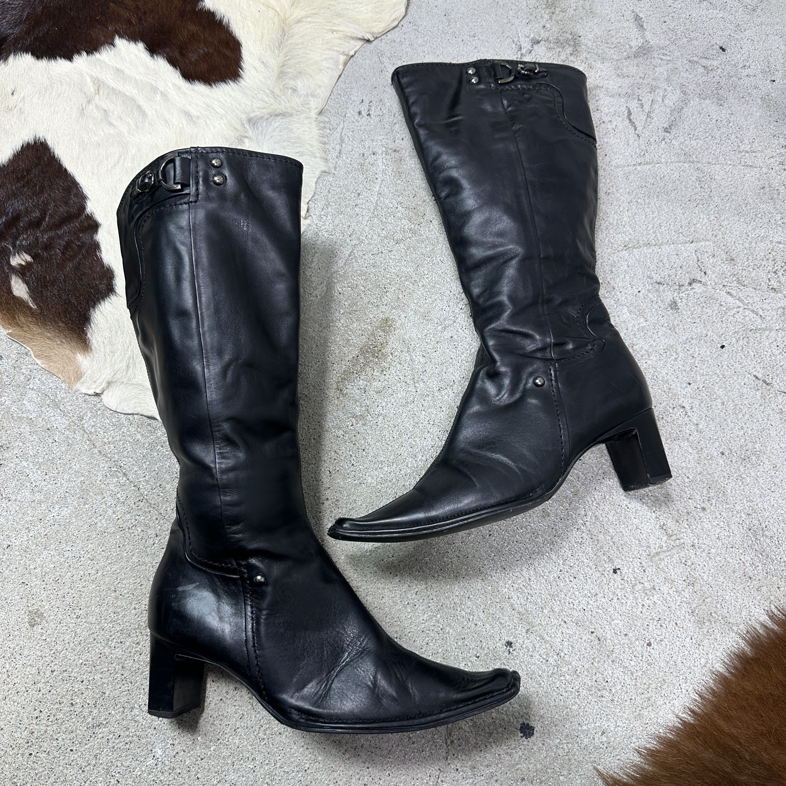Vintage Avant Garde Grunge Leather Pointy Boots Y2K