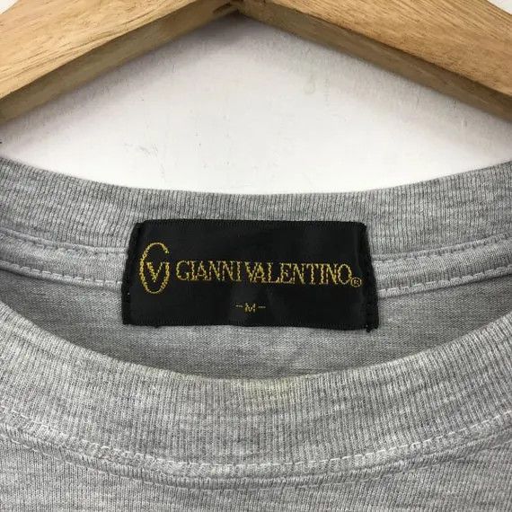 Vintage Vtg GIANNI VALENTINO GV Logo Italia Designer Tee Shirt Size US M / EU 48-50 / 2 - 4 Thumbnail