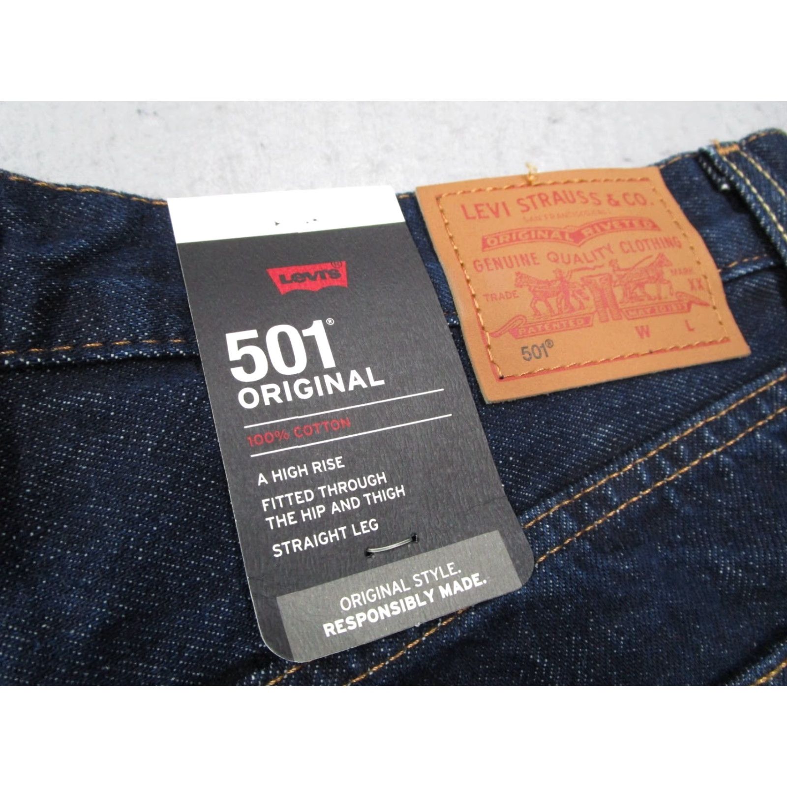 Levi's Levi's 501 Jeans Mens 30x32 Blue Straight Leg High Rise Denim Button Fly Made in Turkey Size US 30 / EU 46 - 5 Thumbnail
