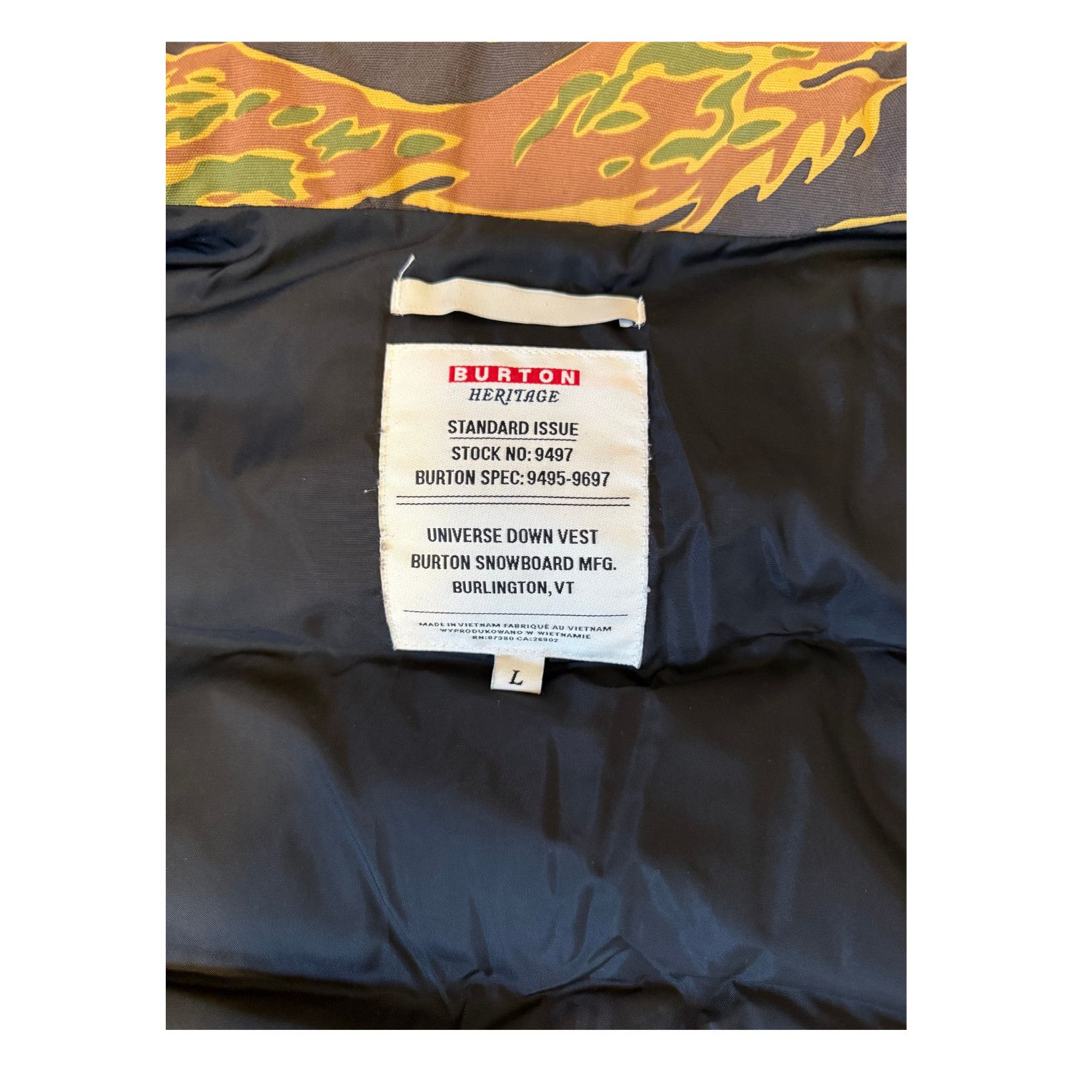 Burton Burton Heritage Series Men's Camo "Tiger Stripe" Down Vest Size US L / EU 52-54 / 3 - 5 Thumbnail