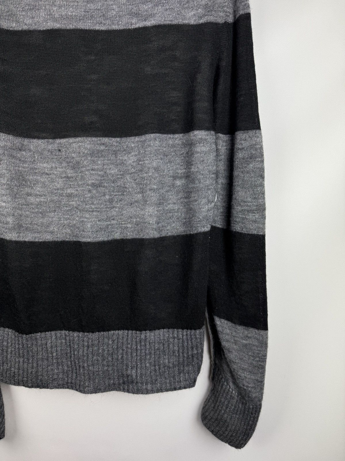 Dolce & Gabbana Dolce & Gabbana Avant-garde Striped Wool Sweater Pullover Size US M / EU 48-50 / 2 - 18 Thumbnail