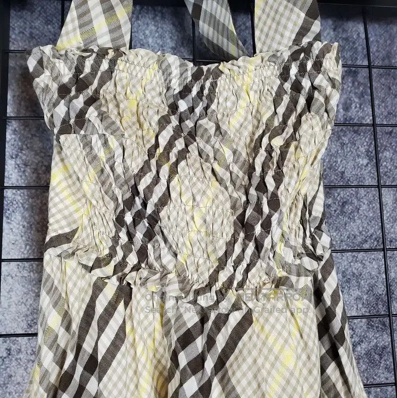 Burberry Burberry Summer Khaki Check Dress Size S. Size S / US 4 / IT 40 - 6 Thumbnail