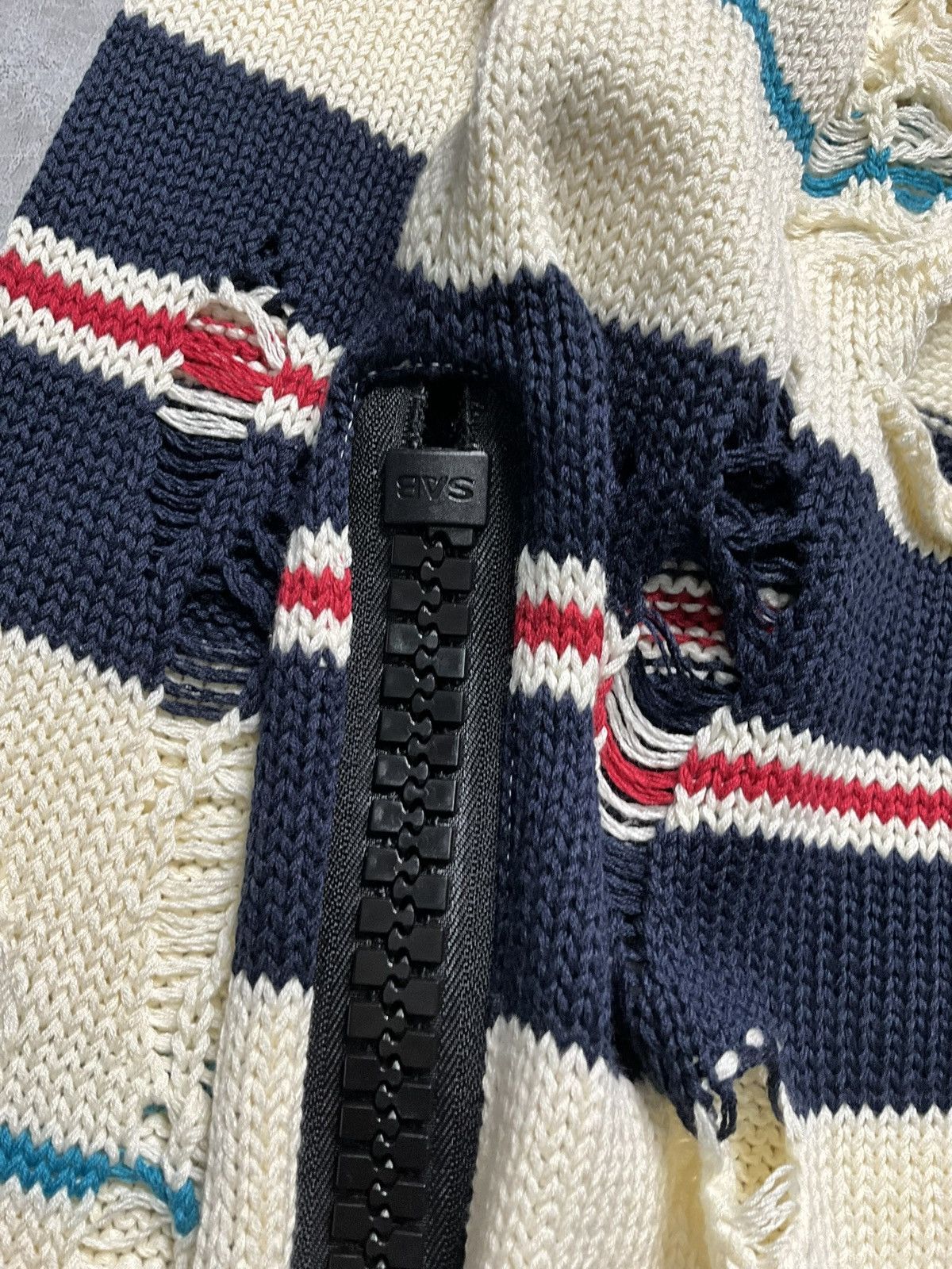 Maison MIHARA YASUHIRO MMY Distressed Decorative Zipped Sweater Size US M / EU 48-50 / 2 - 7 Thumbnail