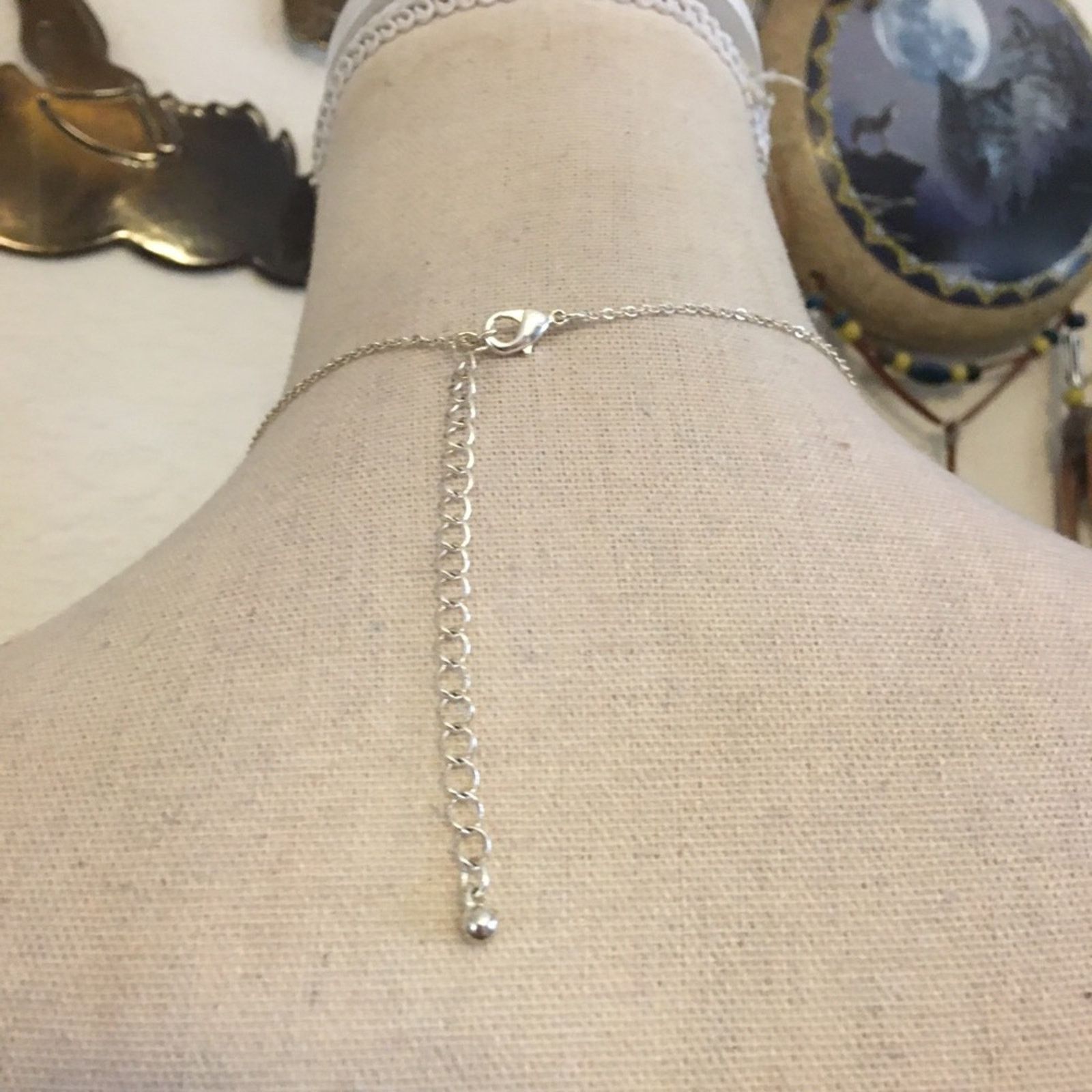 Jewelry Avon faceted enamel flip flop pendant on chain Size ONE SIZE - 6 Thumbnail