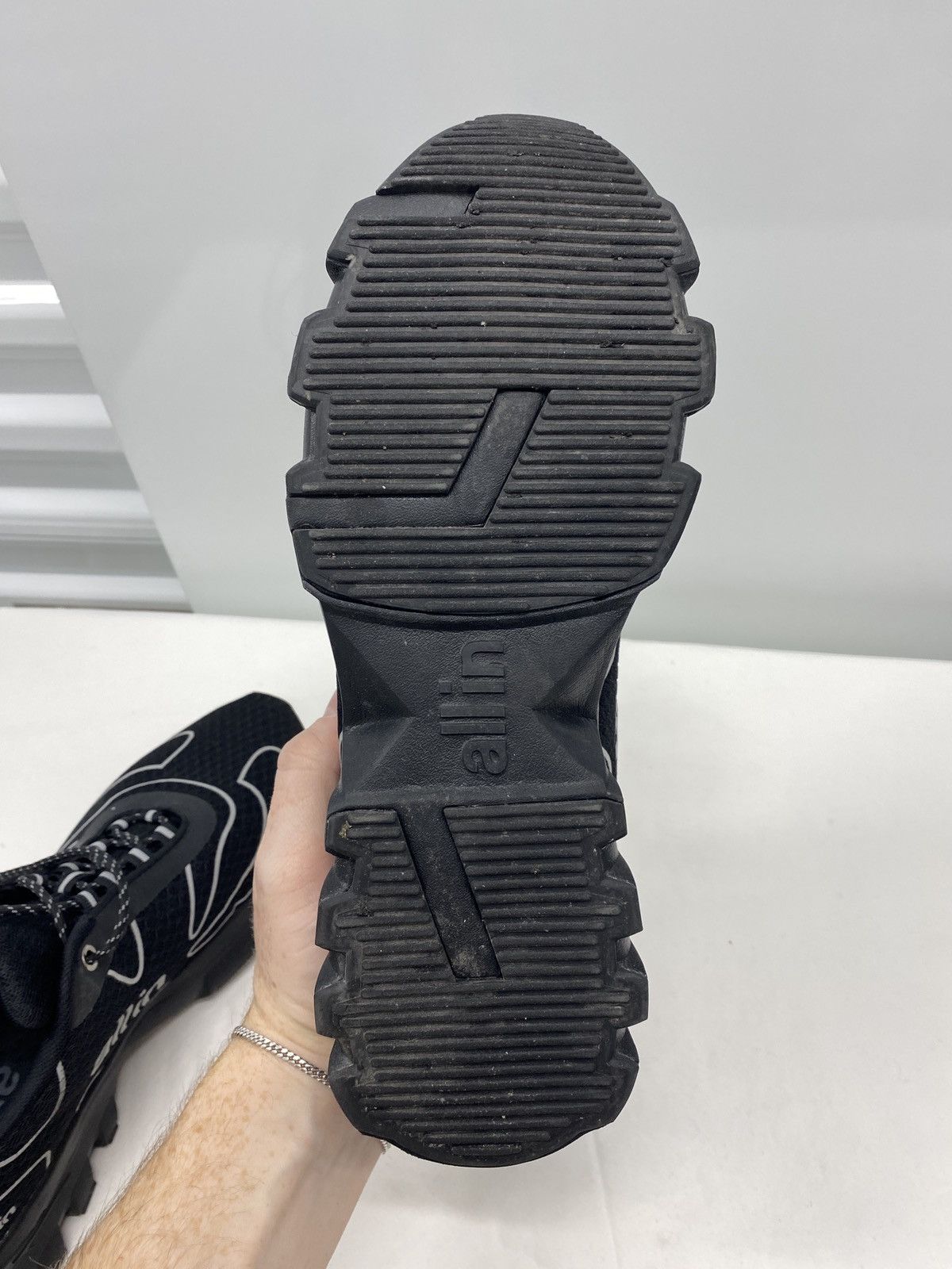 All-In All In Logo Tennis Shoes Size US 11 / EU 44 - 10 Thumbnail