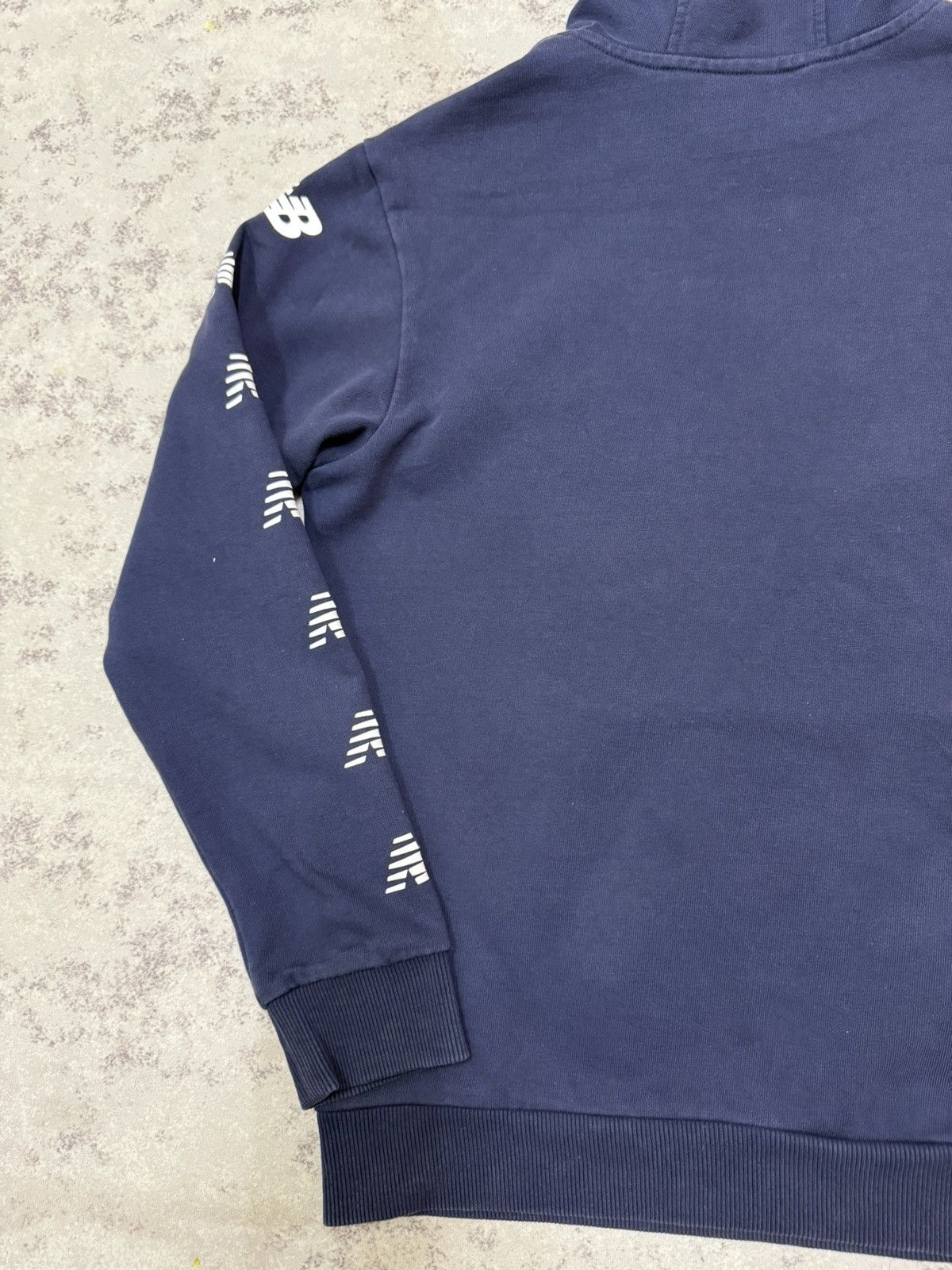 New Balance New Balance Graphic Sleeve Pullover Sweater Hoodie Size US S / EU 44-46 / 1 - 14 Thumbnail