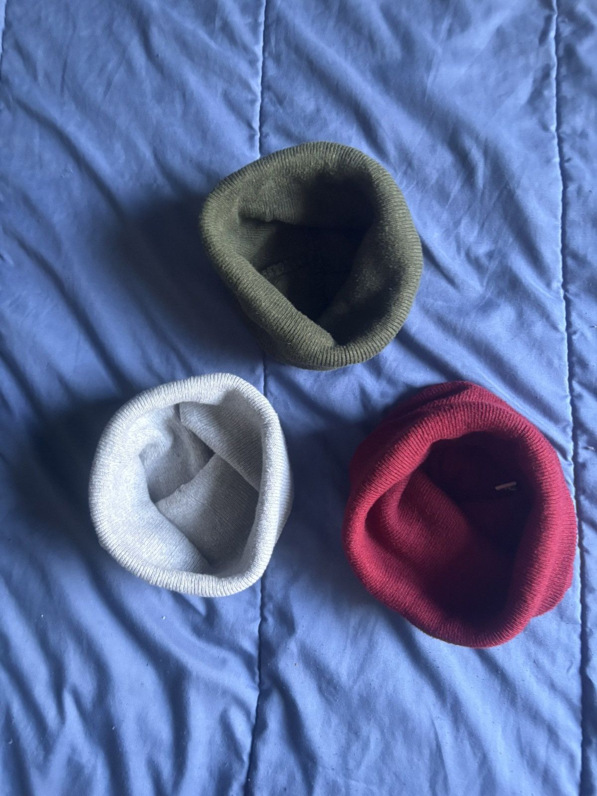 Other Gray Olive Red Beanie Hat Casual One Size Set of 3 Size ONE SIZE - 7 Thumbnail
