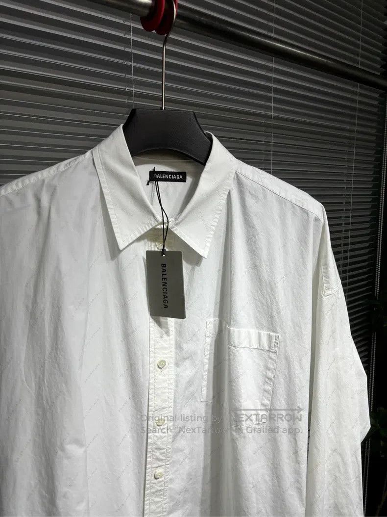 Balenciaga Balenciaga size 39 White long-sleeve shirt Size US S / EU 44-46 / 1 - 3 Thumbnail