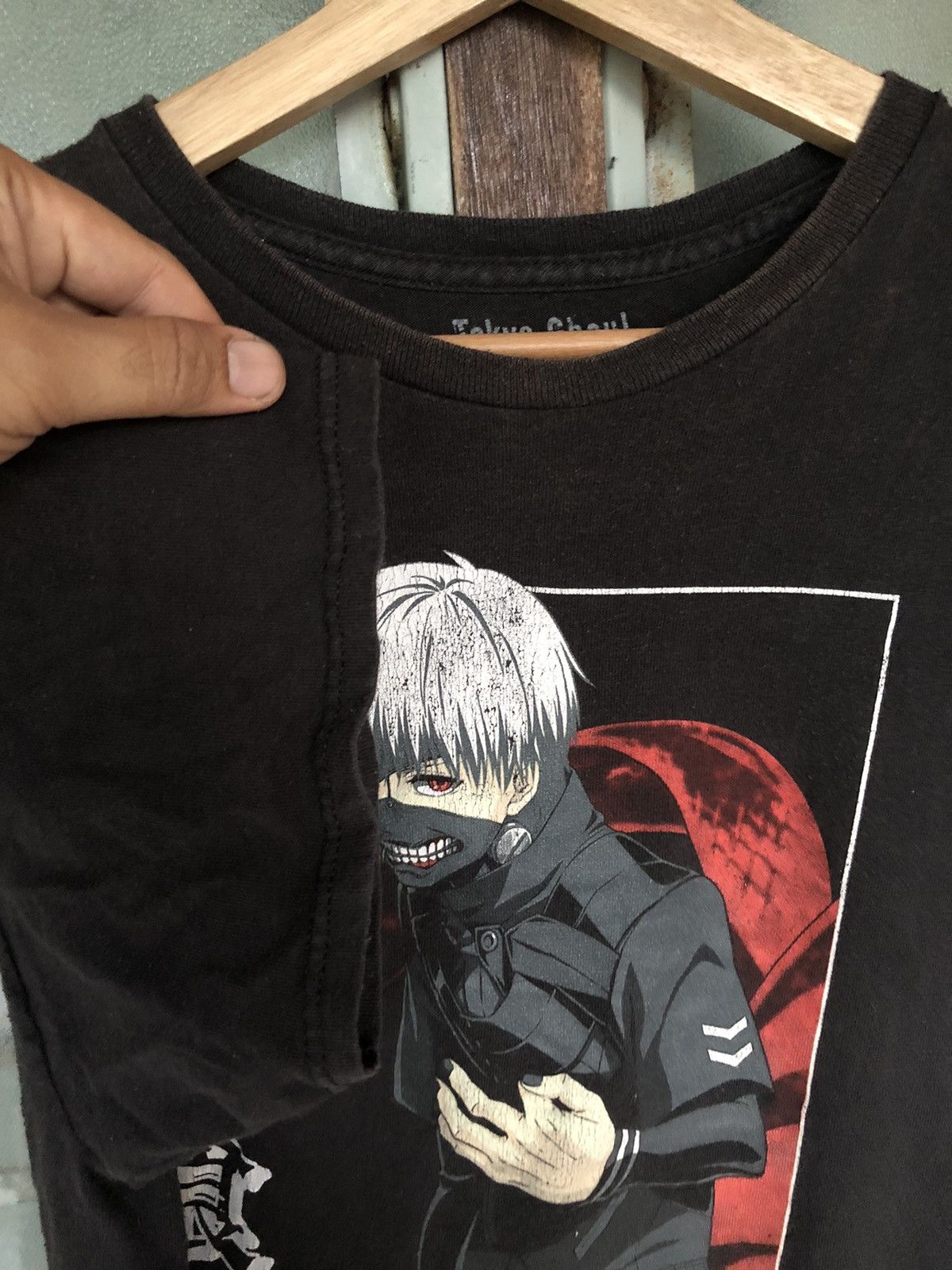Anime Vintage Tokyo Ghoul Comics Shirt Tee Size US L / EU 52-54 / 3 - 7 Thumbnail