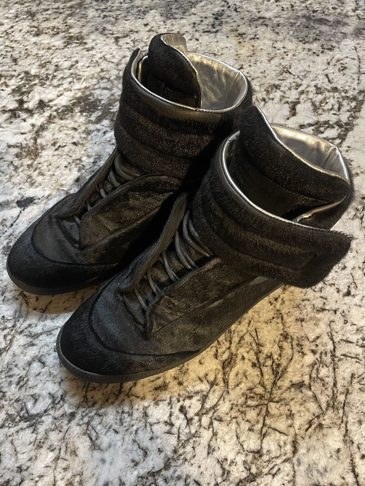 Maison Margiela Black Ponyhair Future Sneakers Size US 9 / EU 42 - 1 Thumbnail