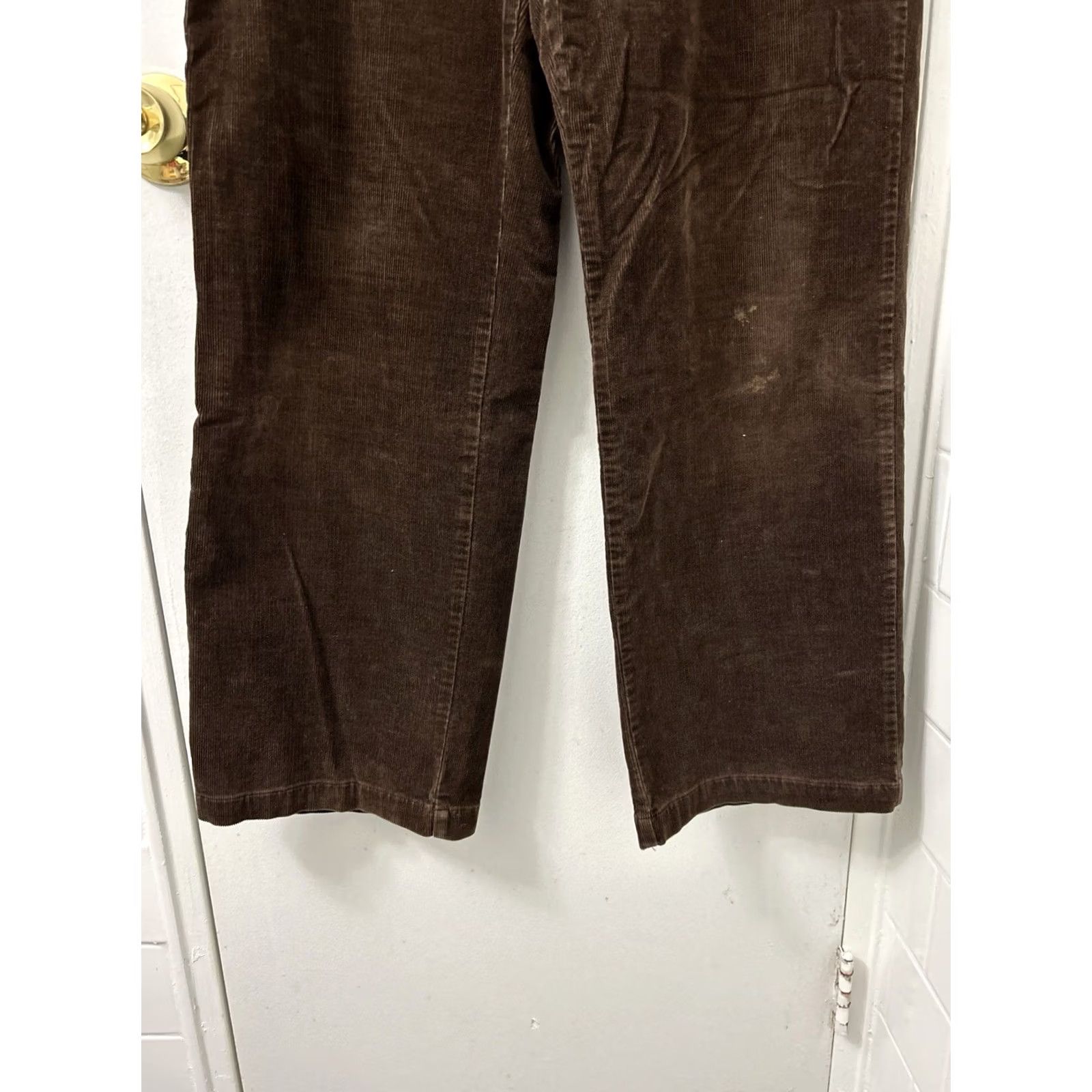 Dockers VINTAGE Dockers Corduroy Pants Mens 32x30 Brown Finewale Flat Front Classic Fit Brown Corduroy Pants Mens 32 Regular Straight Leg 5-Pocket Dockers Size US 32 / EU 48 - 3 Thumbnail