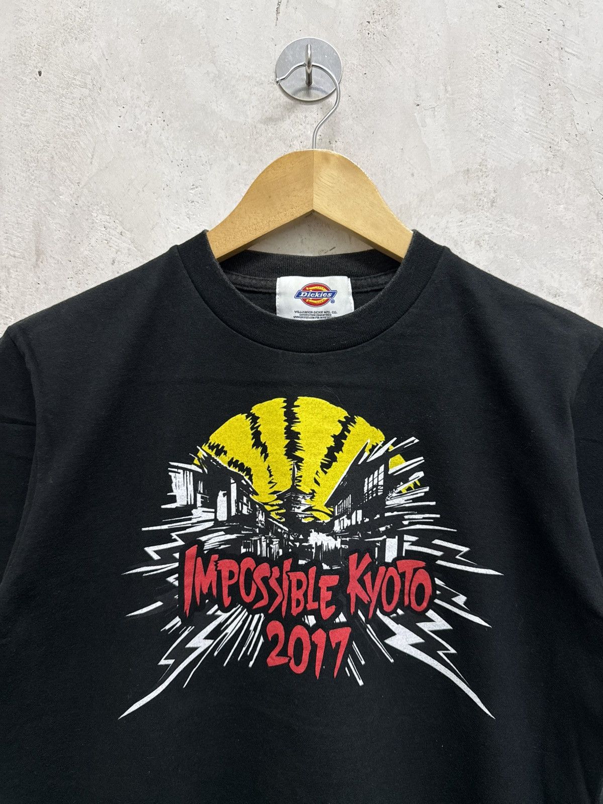 Dickies Dickies Impossible Kyoto Japan Tee Size US M / EU 48-50 / 2 - 2 Thumbnail