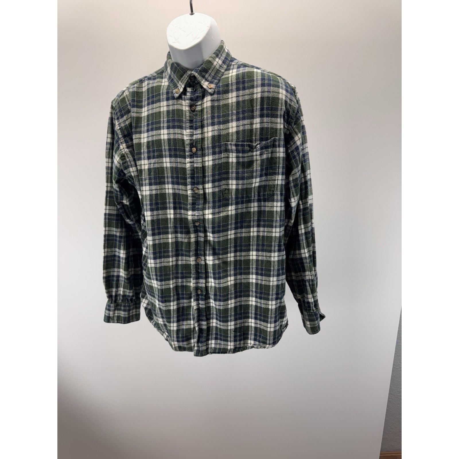 Croft & Barrow Croft & Barrow Men's Sz L Blue & Green Plaid Flannel Shirt Size US L / EU 52-54 / 3 - 1 Thumbnail