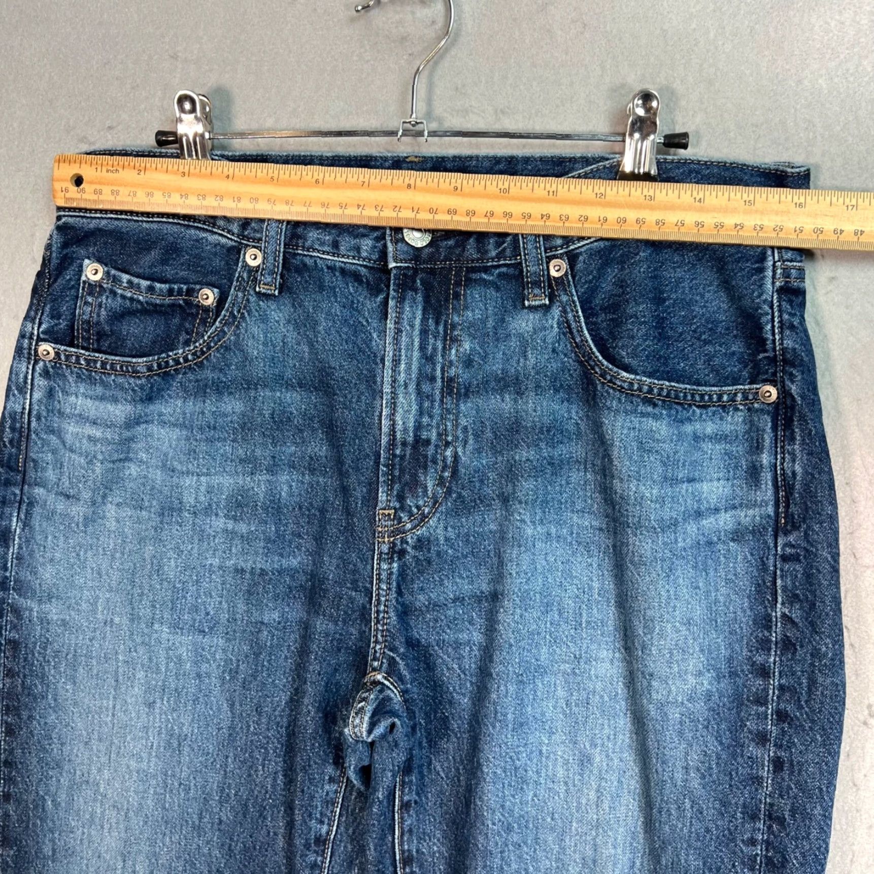 Uniqlo VINTAGE Uniqlo Jeans Mens 32 Blue Regular Fit Straight Leg Cotton Denim 5-Pocket Inseam 30" Mid Rise Mens jeans Size US 32 / EU 48 - 5 Thumbnail