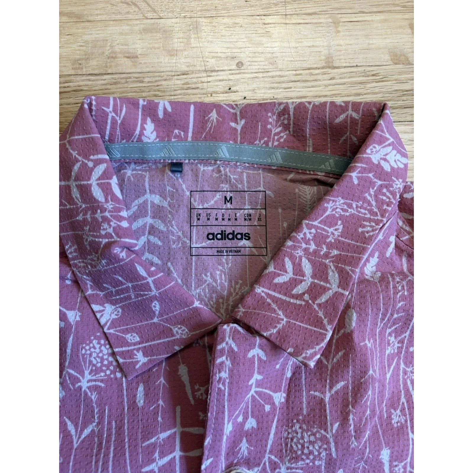 Adidas Adidas Shirt Men Medium Red Originals Aloha Hawaiian Floral Size US M / EU 48-50 / 2 - 7 Thumbnail