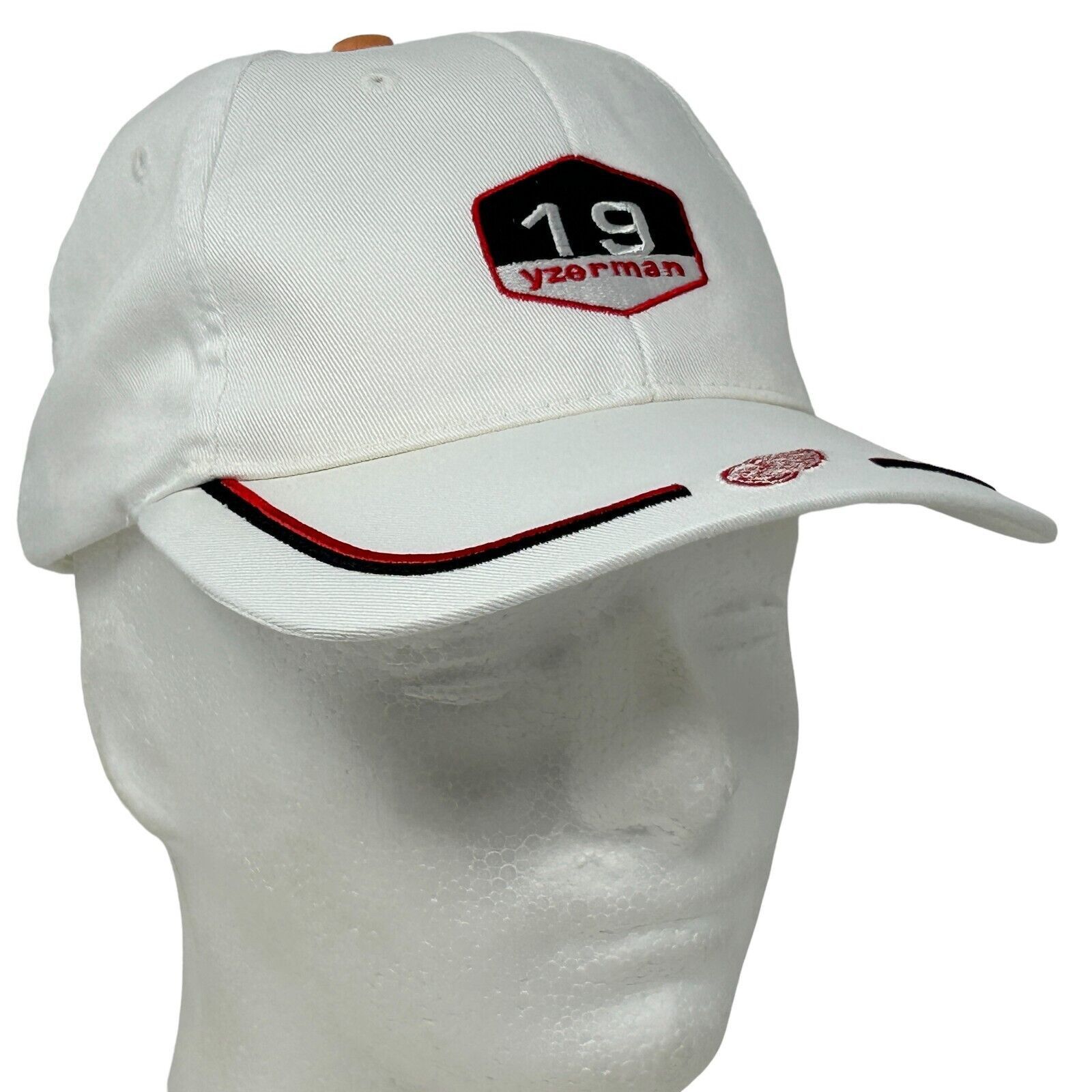 Vintage Vintage 90s Detroit Red Wings Steve Yzerman Hat Cap NHL Size ONE SIZE - 1 Thumbnail