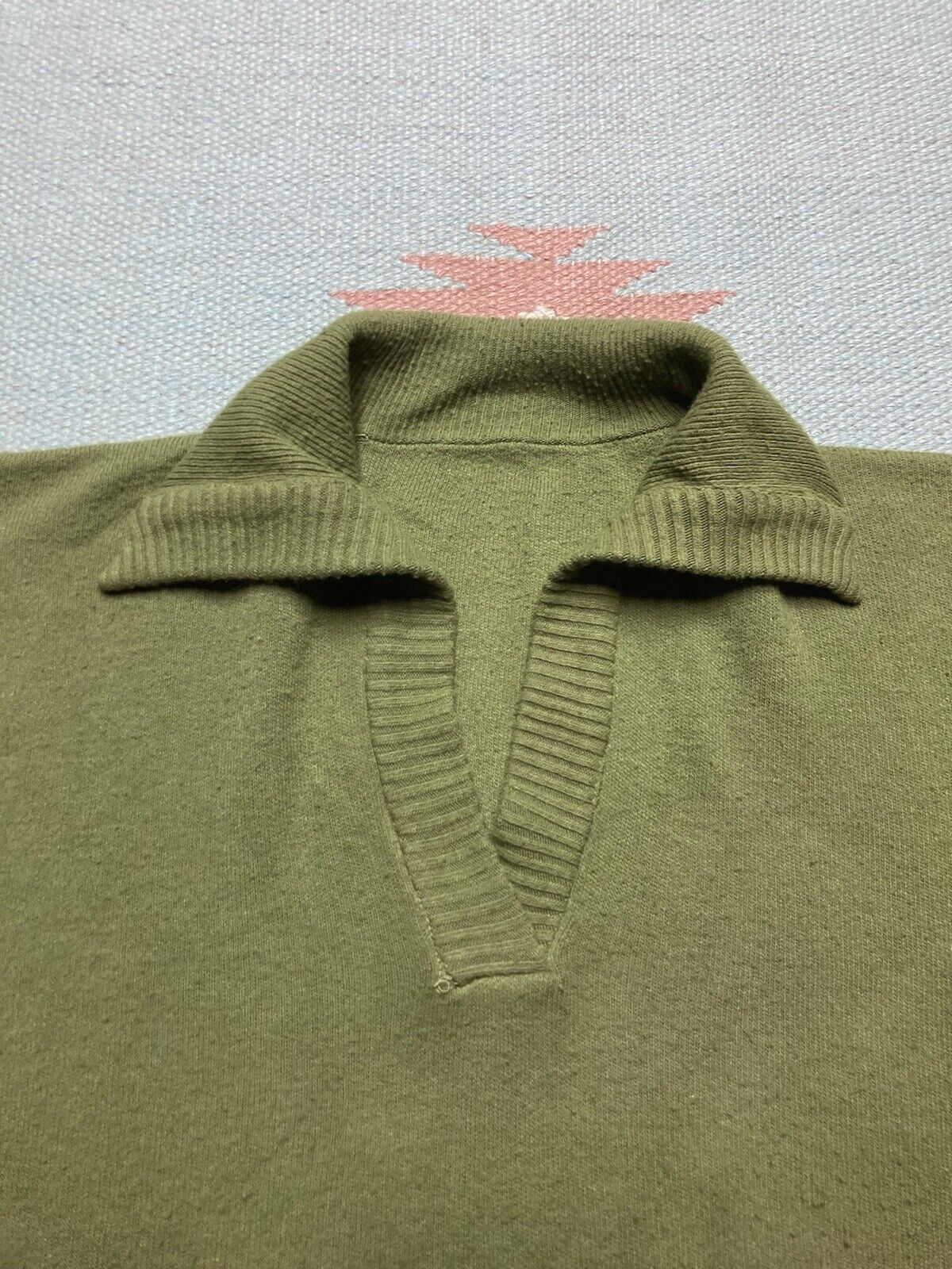 Vintage VTG 70s knit sweater open neck soft comfy green Small Size US S / EU 44-46 / 1 - 2 Thumbnail