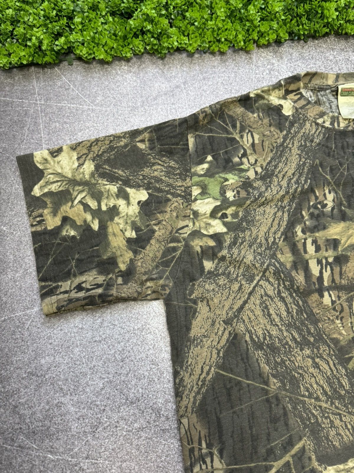 Mossy Oaks Vintage Real Tree Mossy Oak T Shirt Large Size US XL / EU 56 / 4 - 4 Thumbnail