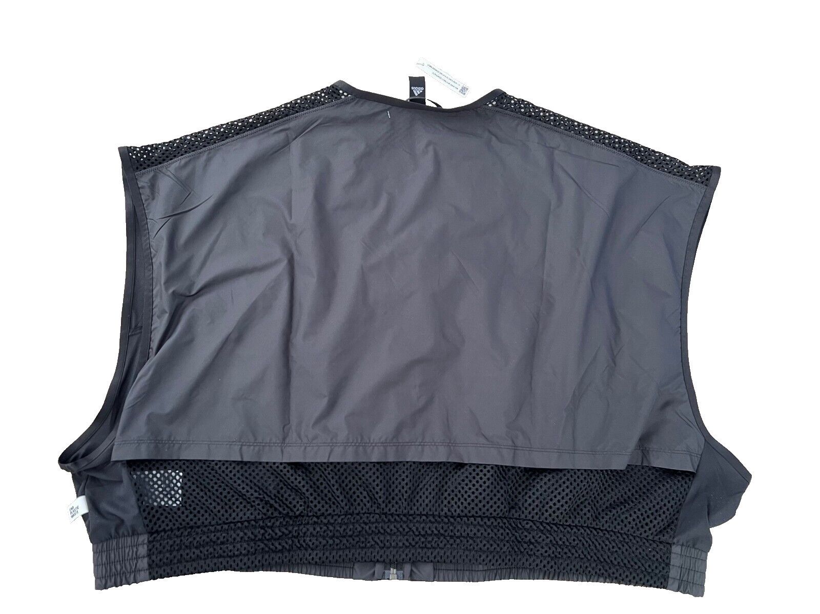 Adidas Adidas IC6735 City Escape Premium Vest Black ( XL ) Size US XL / EU 56 / 4 - 6 Thumbnail
