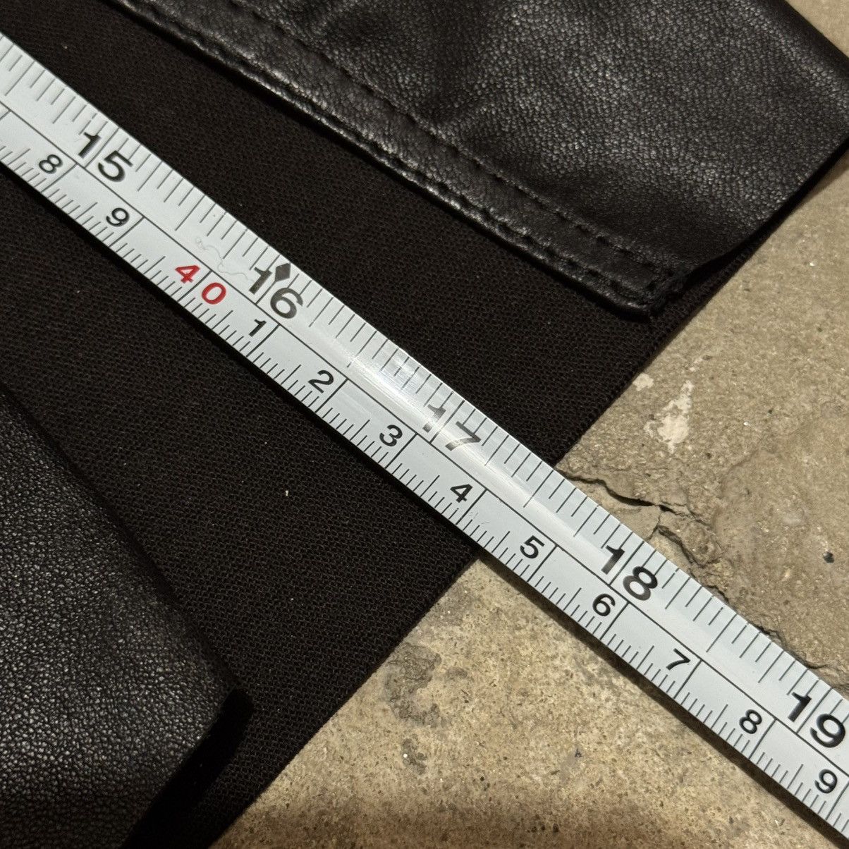Rick Owens S/S 2022 Rick owens leather skirt Size 28" / US 6 / IT 42 - 8 Thumbnail
