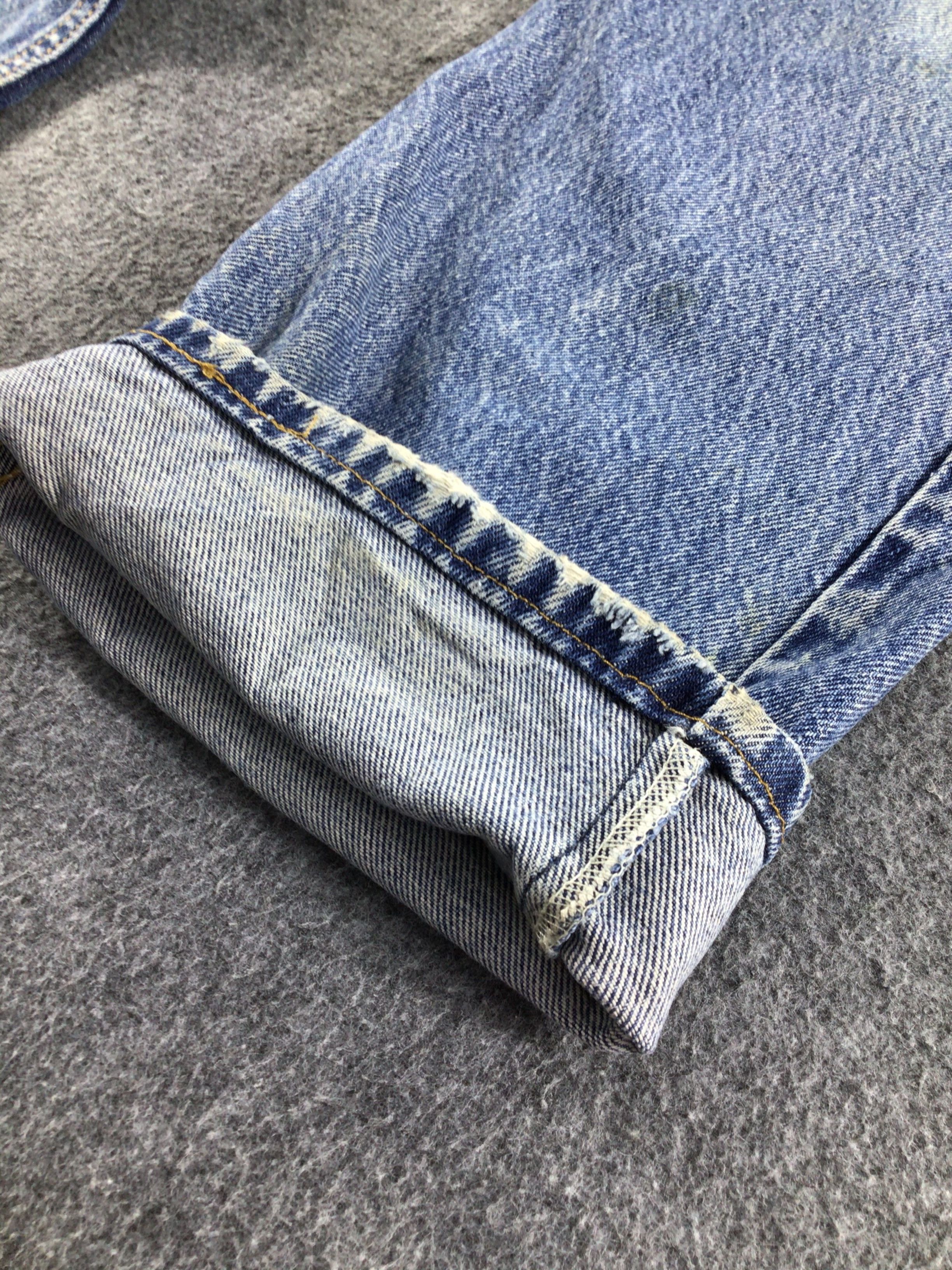 Levi's Vintage Levis 505 Jeans-J360 Size US 35 - 7 Thumbnail