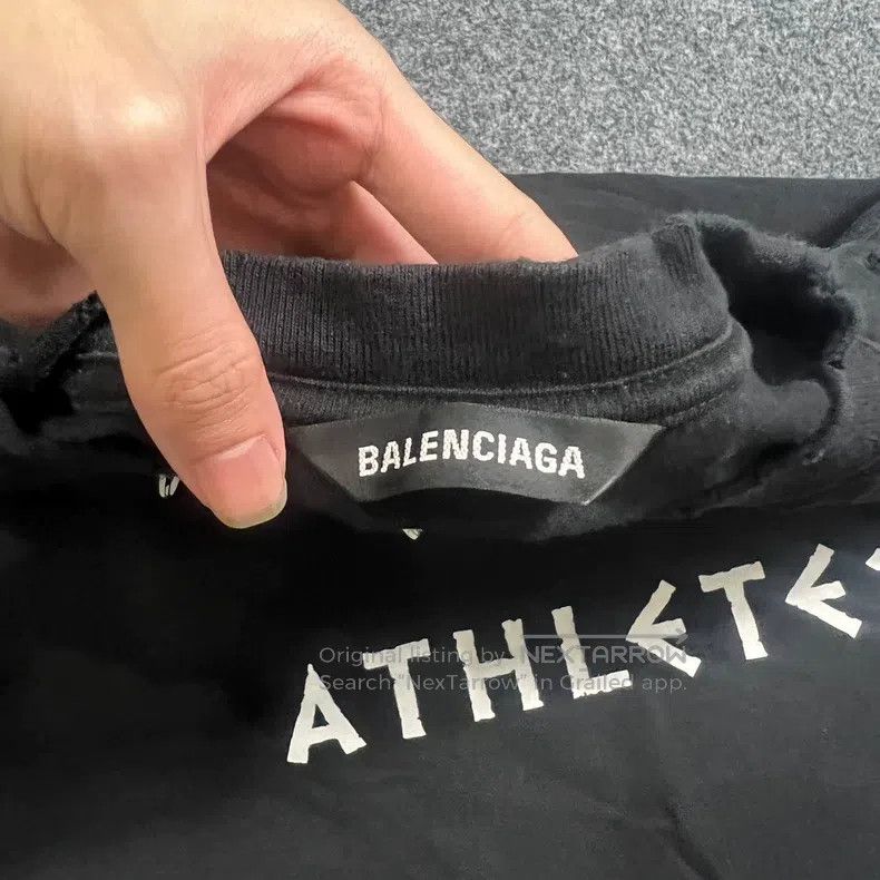 Balenciaga Balenciaga Ripped running short sleeve, size XS Size US XS / EU 42 / 0 - 2 Thumbnail