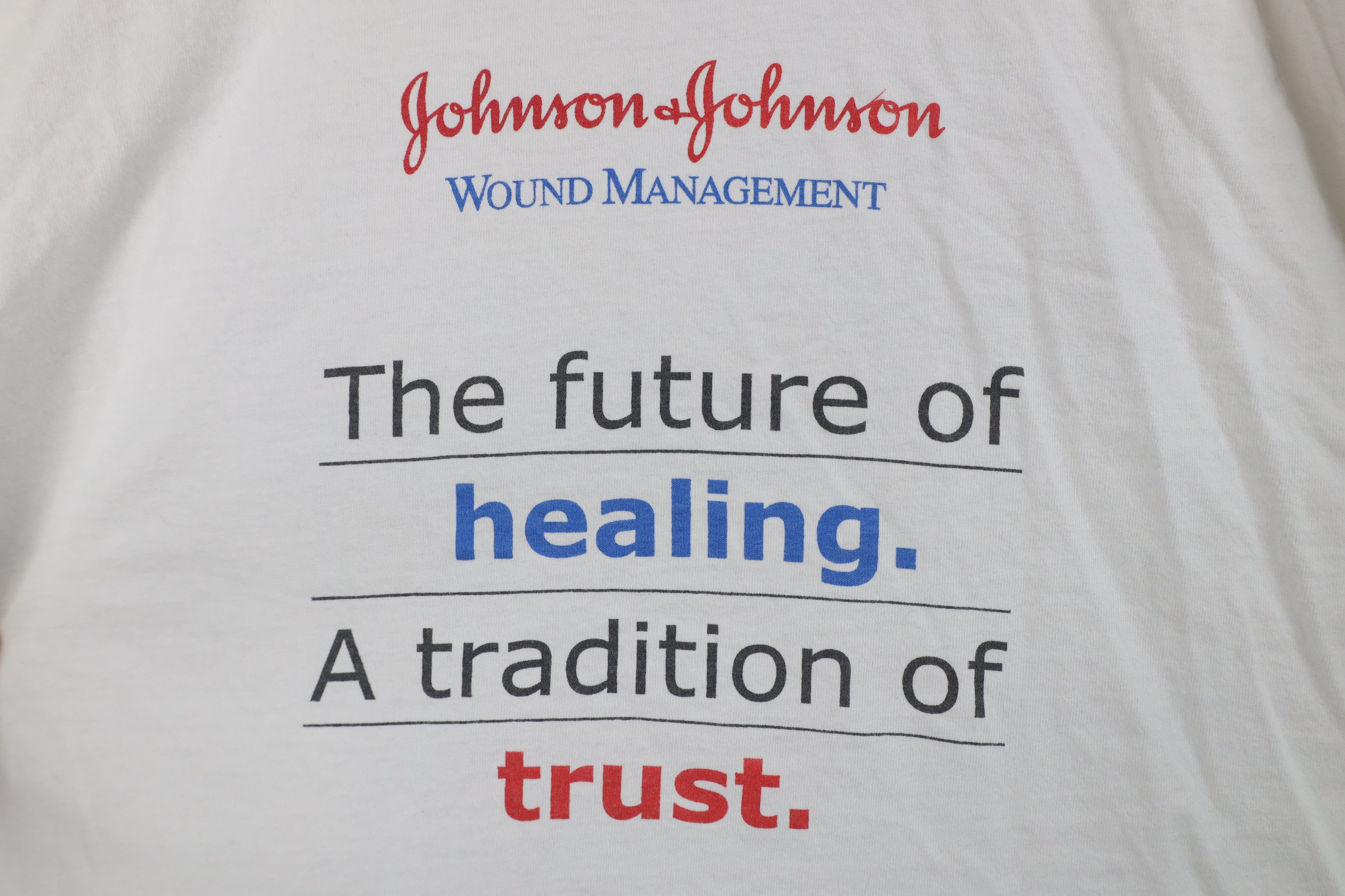 Vintage Vintage 90s Johnson and Johnson Long Sleeve T-Shirt White Size US XL / EU 56 / 4 - 8 Thumbnail