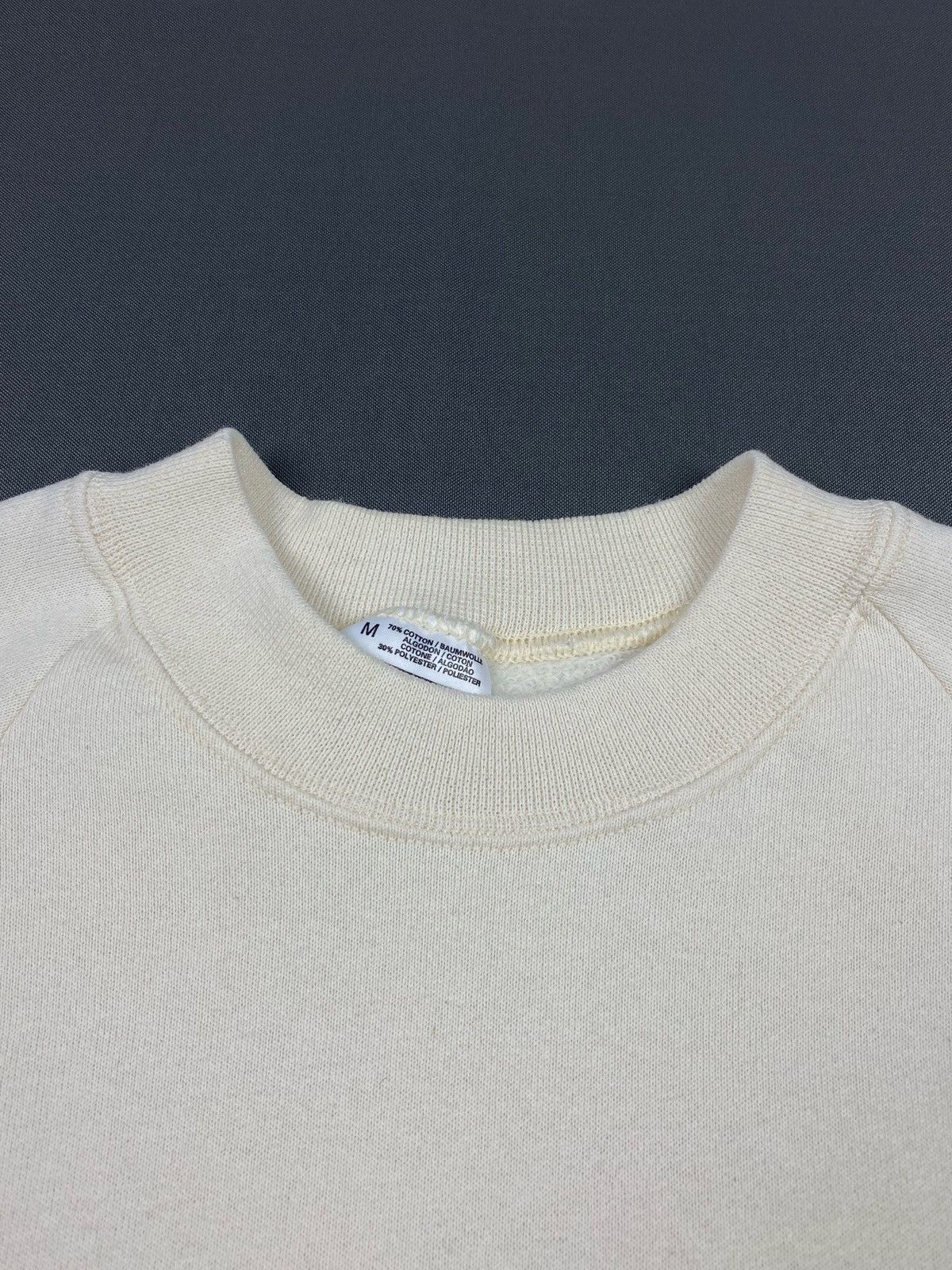 Vintage 1990’s Vintage Screen Stars Cream Basic Boxy Sweatshirt Size US M / EU 48-50 / 2 - 7 Thumbnail