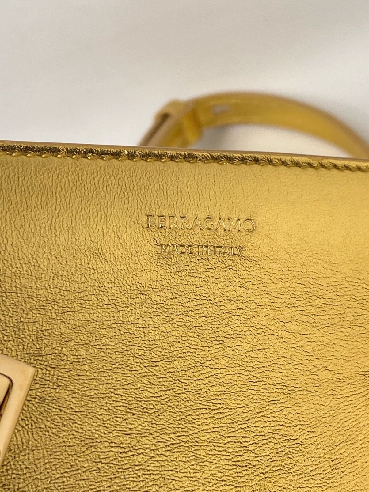 Salvatore Ferragamo Ferragamo Hug Metallic Leather Crossbody Bag Size ONE SIZE - 13 Thumbnail
