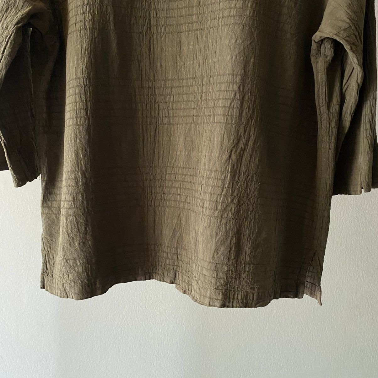 Issey Miyake Plantation Olive Textured Button-Down Tunic Size M / US 6-8 / IT 42-44 - 8 Thumbnail