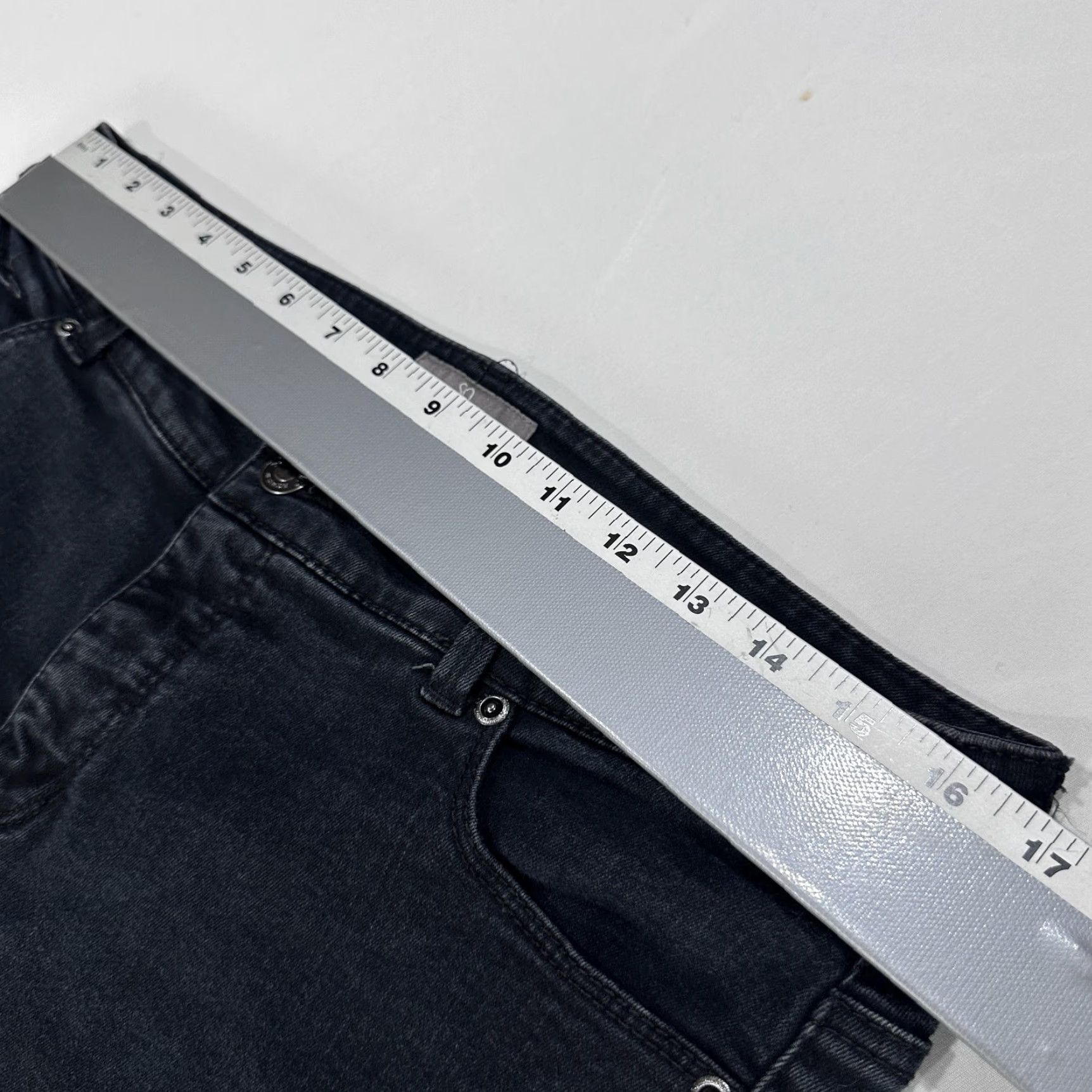 Vintage Chicos Jeans Bootcut Slim 32in Inseam Black Denim Cotton Blend Stretch 5-Pocket Zip Women Adults Size 10 N/A Size 32" / US 10 / IT 46 - 4 Thumbnail