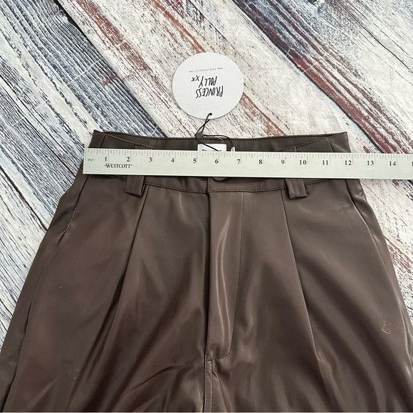 PRINCESS POLLY NWT Princess Polly ORNELLA FAUX LEATHER PANTS BROWN Size 26" / US 2 / IT 38 - 8 Thumbnail