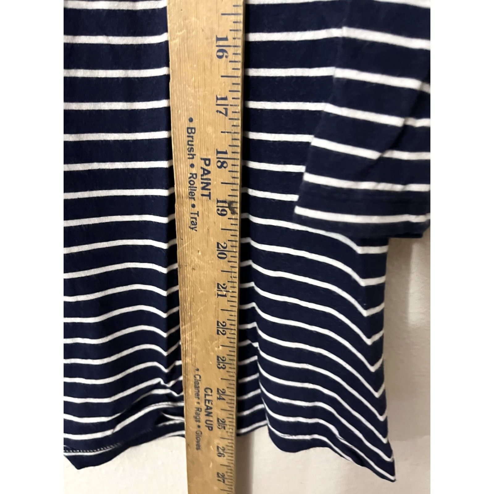 Gap VINTAGE Gap Women's Blouse Shirt Adult Large White Blue Stripes V-Neck Short Sleeve Nautical Style Size L / US 10 / IT 46 - 4 Thumbnail