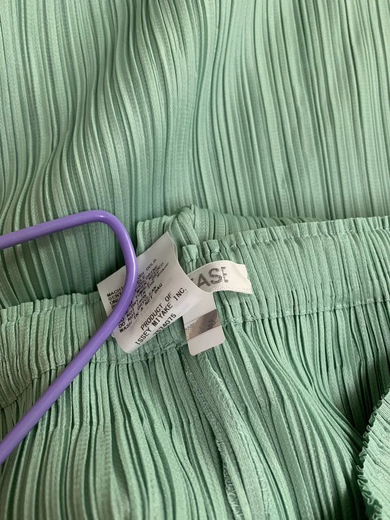 Issey Miyake Issey Miyake size:3 Matcha pleated pants Size 42" / US 20 - 5 Thumbnail