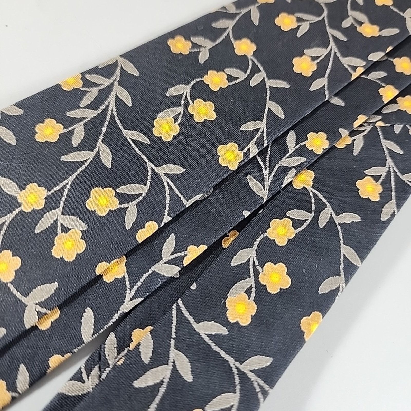 Other Vintage Skinny Tie 49"x2" Flat-End 50s 60s Rockabilly Floral Size ONE SIZE - 2 Thumbnail