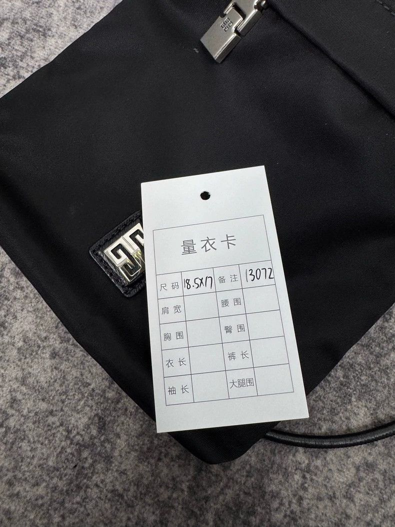 Givenchy Single Shoulder Phone Bag